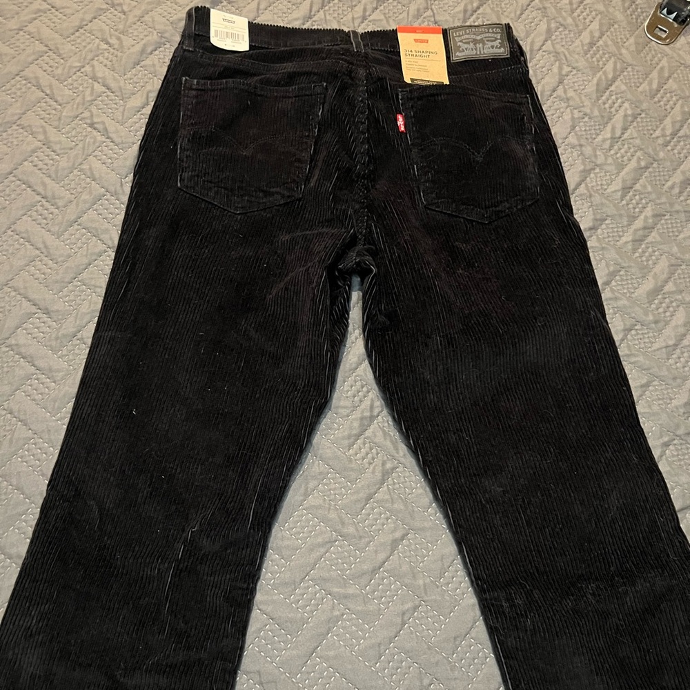 Levi's Women’s Black Corduroy Pants